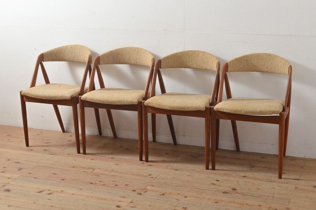 【買取】デンマークビンテージ　カイ・クリスチャンセン(Kai Kristiansen)　NV-31　チーク材製ダイニングチェア4脚セットを買取りました。