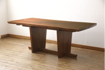 【買取】ジョージ・ナカシマ(George Nakashima)(桜製作所)　MINGUREN(ミングレン)　ダイニングテーブルを買取りました。(定価約120万円)