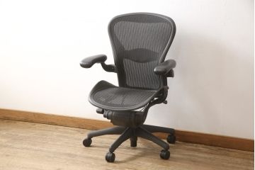 【買取】Hermanmiller(ハーマンミラー)社　ランバーサポート　Bサイズ　アーロンチェアを買取りました。