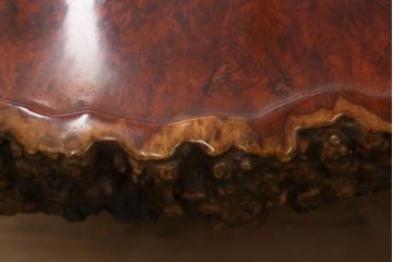 【買取】特大!!　花梨材(カリン材)　葡萄杢　極厚天板8.5cm　一枚板　座卓を買取りました