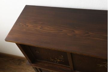 【買取】最高級　指物家具　金蒔絵　神代杉・桑材・桐材使用　大型茶棚を買取りました
