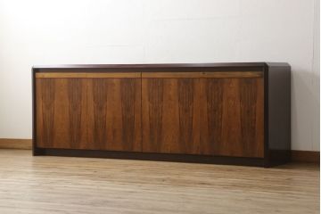 【買取】ビンテージ　美品　モビリア(mobilia)　ローズウッド　サイドボードを買取りました。