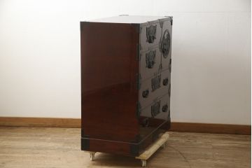 【買取】木地呂塗り　三方欅(ケヤキ)材　玉杢　民芸仙台箪笥　　特注収納箪笥(整理箪笥、衣装たんす、和タンス)を買取りました。