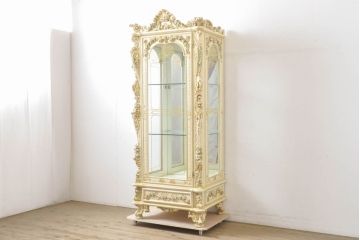 【買取】SILIK(シリック)　ロココ調　背面鏡張り　キャビネットを買取りました。(定価約130万円)