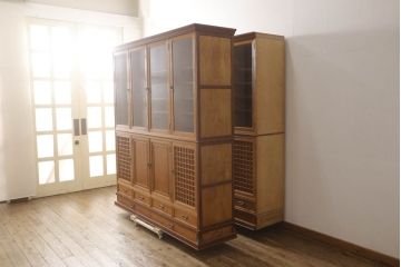 【買取】特注品 最高級 屋久杉 特大 水屋箪笥を買取りました