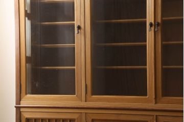 【買取】特注品 最高級 屋久杉 特大 水屋箪笥を買取りました