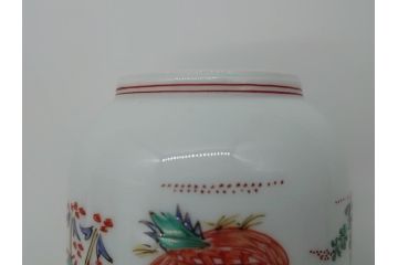 【骨董買取】人間国宝 十三代 酒井田柿右衛門 錦 粟鶉文 花瓶(共箱付き、濁手、磁器、陶磁器、赤絵、花器、色絵、作家物)を買取りました