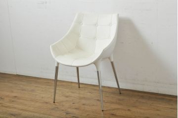 【買取】Cassinaixc.(カッシーナイクスシー)　Philippe Starck(フィリップ・スタルク)　246　PASSION(パシオン)　本革　アームチェアを買取りました。(定価約21万円)