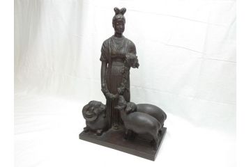 【古美術買取】TAKEZO　新海竹蔵(Shinkai Takezo)　ブロンズ　女性と羊(置き物、近代彫刻)を買取りました。