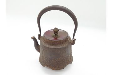 【骨董買取】大正〜昭和初期　鉄瓶(急須、茶道具)を買取りました。