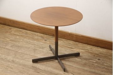 【買取】イタリア家具　Poltrona Frau(ポルトローナフラウ)　TAVOLO　BOB(ボブ) ロータイプ　ジャン・マリー・マッソー　ウォールナット材　サイドテーブルを買取りました。(定価約26万6千円)