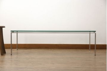 【買取】ドイツ製　WALTER KNOLL(ウォルター・ノル)　ノーマン・フォスター(Norman Foster)　FOSTER 500　センターテーブル(ガラステーブル、カクテルテーブル、リビングテーブル、カフェテーブル、ローテーブル)を買取りました。