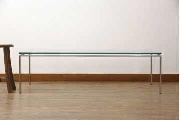 【買取】ドイツ製　WALTER KNOLL(ウォルター・ノル)　ノーマン・フォスター(Norman Foster)　FOSTER 500　センターテーブル(ガラステーブル、カクテルテーブル、リビングテーブル、カフェテーブル、ローテーブル)を買取りました。