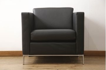 【買取】WALTER KNOLL(ウォルター・ノル) Norman Foster(ノーマン・フォスター) FOSTER 500 本革(レザー) 1人掛けソファを買取りました