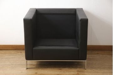 【買取】WALTER KNOLL(ウォルター・ノル) Norman Foster(ノーマン・フォスター) FOSTER 500 本革(レザー) 1人掛けソファを買取りました