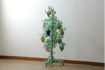 【骨董買取】イタリア製　トーソー社(TOSO CESARE)　ムラーノガラス(Murano　Glass)　ブドウ(葡萄、ぶどう)　スタンドライト(フロアスタンド、スタンド照明、フロア照明、ムラノガラス)(定価約130万円)を買取りました。
