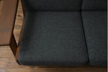 【買取】GETAMA(ゲタマ)　ハンス・J・ウェグナー　GE290　アーム付き3人掛けソファを買取ました