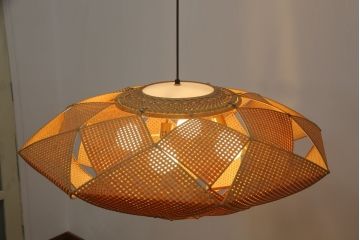 【買取】希少な廃盤品　YAMAGIWA(ヤマギワ)　近藤昭作　竹のあかり　あんどん　天井照明を買取りました