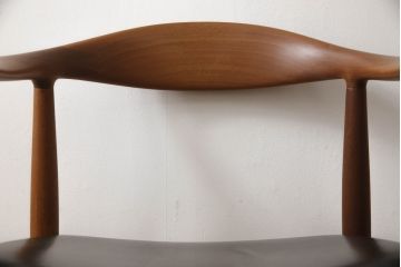 【買取】Johannes Hansen(ヨハネス・ハンセン)　Hans J Wegner(ハンス・J・ウェグナー)デザイン　THE CHAIR(ザ・チェア)　JH503(アームチェア、椅子)を買取りました