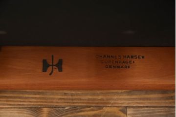 【買取】Johannes Hansen(ヨハネス・ハンセン)　Hans J Wegner(ハンス・J・ウェグナー)デザイン　THE CHAIR(ザ・チェア)　JH503(アームチェア、椅子)を買取りました