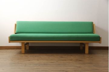 【買取】GETAMA(ゲタマ)　ハンス・J・ウェグナー　GE258　デイベッド(ソファベッド)を買取りました