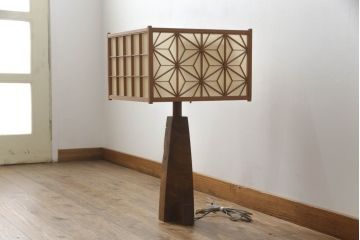 【買取】直筆サイン入り　第3回「ジョージ・ナカシマ(George Nakashima)」展　小田急ハルク購入　ASANOHA LAMP(アサノハランプ)　LN511を買取りました