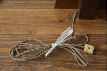 【買取】直筆サイン入り　第3回「ジョージ・ナカシマ(George Nakashima)」展　小田急ハルク購入　ASANOHA LAMP(アサノハランプ)　LN511を買取りました