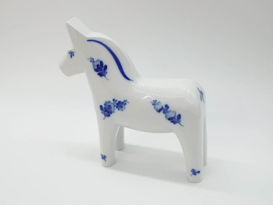 【骨董買取】デンマーク ROYAL COPENHAGEN(ロイヤルコペンハーゲン) 馬 フィギュリン(幸せを運ぶ馬、ダーラナホース、フラワー、花、ブルー、置物、オブジェ)を買取りました。