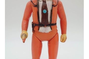 【骨董買取】当時物　マルサン　ハヤタ隊員　ソフビ　1966　円谷プロ(ウルトラマン、ウルトラ警備隊、人形、昭和レトロ、フィギュア、置物)を買取りました