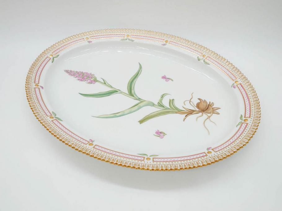 【骨董買取】デンマーク ROYAL COPENHAGEN(ロイヤルコペンハーゲン) フローラダニカ プラター オーバルプレート(楕円プレート、大皿、洋食器)を買取りました。