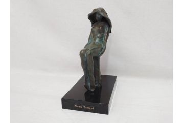 【古美術買取】彫刻家　堤直美　「そよ風」　ブロンズ像(Naomi Tsutsumi、オブジェ、女性像、置物)を買取りました。