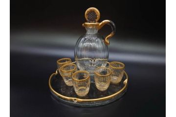【骨董買取】フランス　ドーム兄弟　ドームナンシー(Daum nancy)　金彩　ポット&グラス&トレー(カラフ、トレイ、ガラス、テーブルウェア)を買取りました。