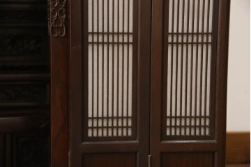 お仏壇をコンパクトにリメイク!指定サイズにリサイズし、外扉や灯篭、配線コードなども撤去。