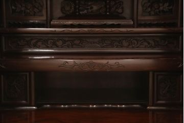お仏壇をコンパクトにリメイク!指定サイズにリサイズし、外扉や灯篭、配線コードなども撤去。