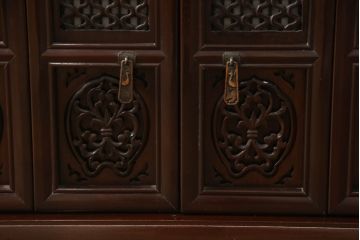 お仏壇をコンパクトにリメイク!指定サイズにリサイズし、外扉や灯篭、配線コードなども撤去。