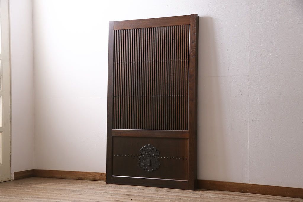 明治期の蔵戸をリペア&カスタム!可動部の調整。木部の補修。格子裏に強化ガラスを組み入れ。(玄関戸、引き戸、建具)