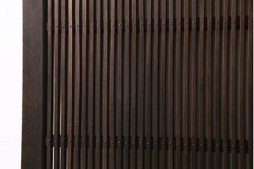 明治期の蔵戸をリペア&カスタム!可動部の調整。木部の補修。格子裏に強化ガラスを組み入れ。(玄関戸、引き戸、建具)