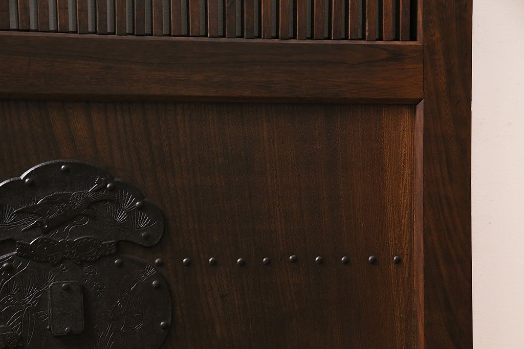 明治期の蔵戸をリペア&カスタム!可動部の調整。木部の補修。格子裏に強化ガラスを組み入れ。(玄関戸、引き戸、建具)