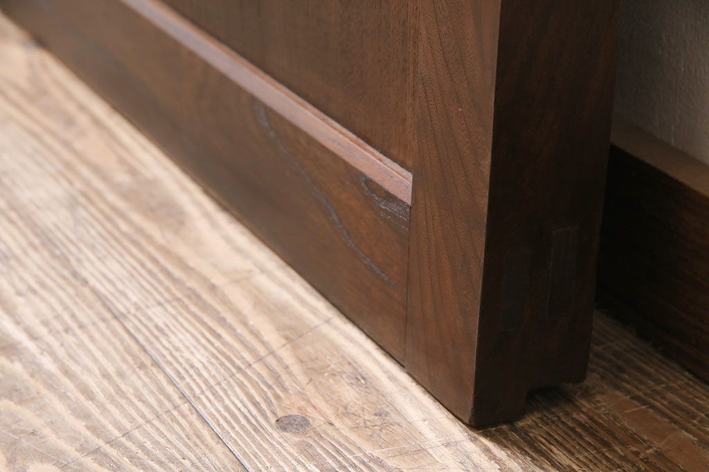 明治期の蔵戸をリペア&カスタム!可動部の調整。木部の補修。格子裏に強化ガラスを組み入れ。(玄関戸、引き戸、建具)