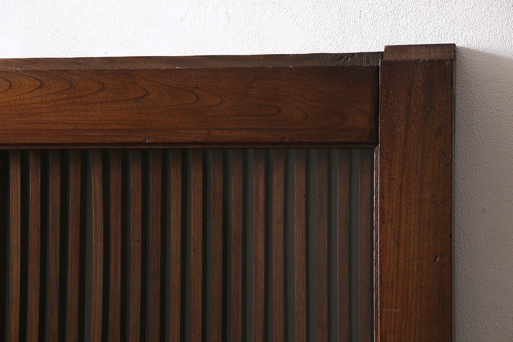 明治期の蔵戸をリペア&カスタム!可動部の調整。木部の補修。格子裏に強化ガラスを組み入れ。(玄関戸、引き戸、建具)