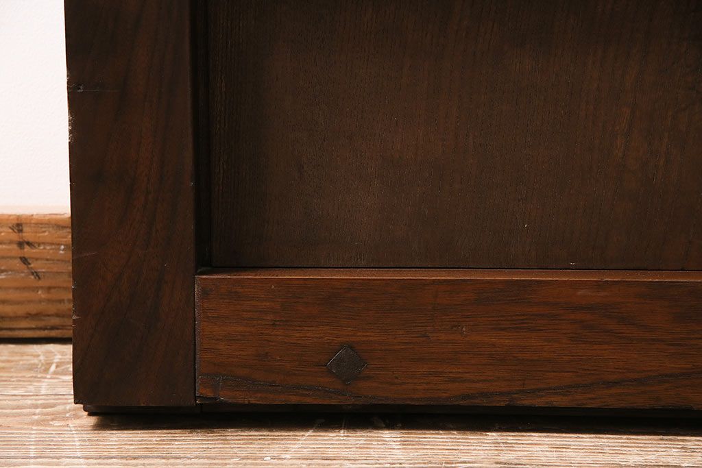 明治期の蔵戸をリペア&カスタム!可動部の調整。木部の補修。格子裏に強化ガラスを組み入れ。(玄関戸、引き戸、建具)