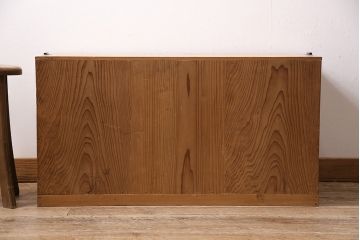 昭和中期の衣装箪笥の見た目を変えずに綺麗にリペア!クリーニングと可動部の調整。クリアワックス仕上げ。(ローチェスト、収納箪笥、引き出し)