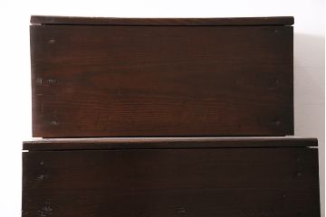 階段箪笥をリペア&カスタム!可動式の棚板を設置。欠損した取っ手を取り付け。引き出しの底板を張り替え。(収納棚、戸棚、時代箪笥)