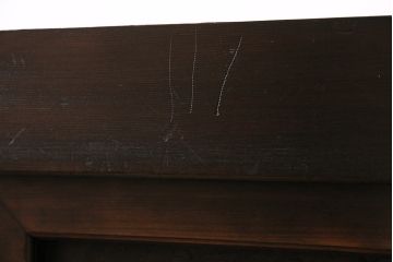 近江水屋箪笥の上段の見た目を変えずに綺麗にリペア!天板の補強。引き出し底板の張り替え。現状に近しい色味に着色し、ワックス仕上げ。(収納棚、食器棚、サイドボード、キャビネット)