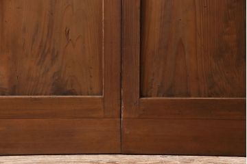 昭和中期の組子帯戸2枚をリペア&カスタム!設置場所に合わせてリサイズ。框の溝加工。現状に近しい色味に着色し仕上げ。(引き戸、建具)