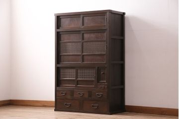 昭和初期の戸棚をリペア&カスタム!傷んだ木部の交換。濃い茶色で着色し仕上げ。(収納棚、キャビネット)