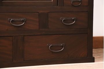 昭和初期の戸棚をリペア&カスタム!傷んだ木部の交換。濃い茶色で着色し仕上げ。(収納棚、キャビネット)