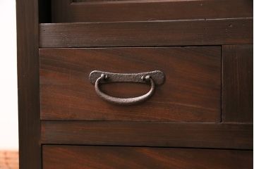 昭和初期の戸棚をリペア&カスタム!傷んだ木部の交換。濃い茶色で着色し仕上げ。(収納棚、キャビネット)