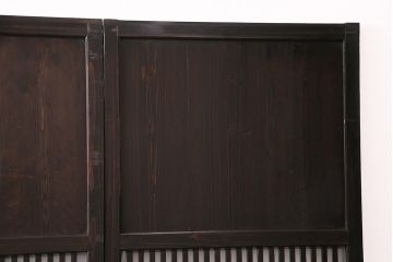 格子帯戸3枚をリペア&カスタム!設置場所に合わせてリサイズ。すりガラスへ入れ替え。濃い茶色で着色し仕上げ。(引き戸、建具)