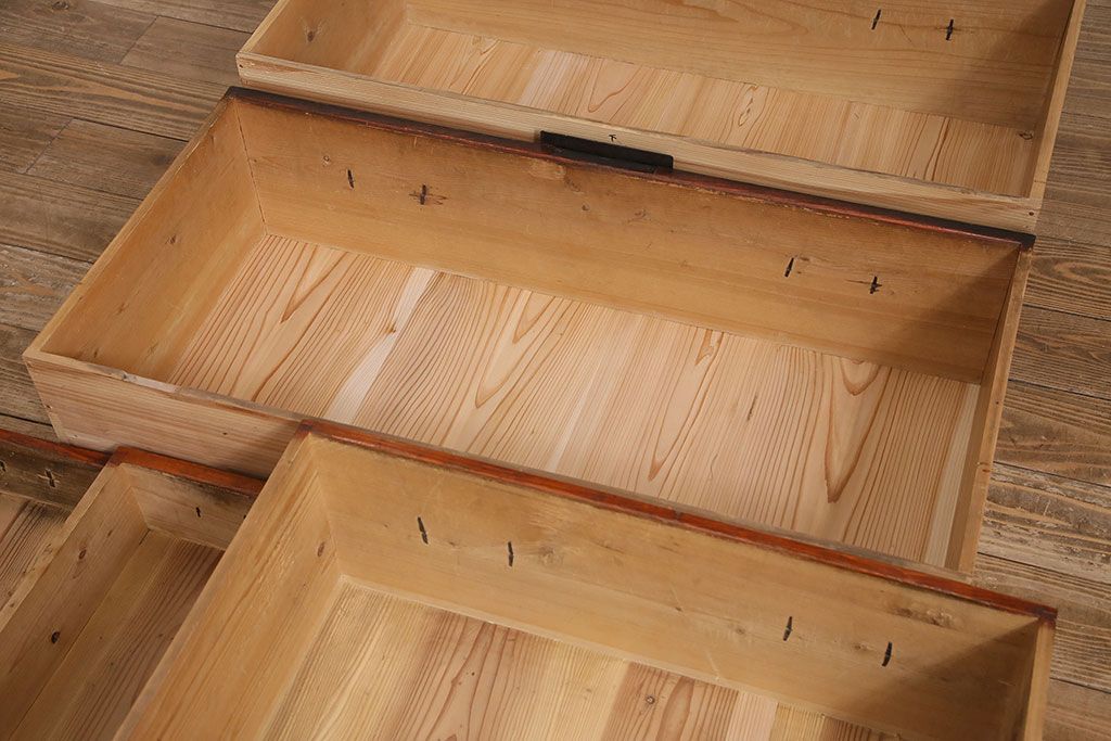 明治期の衣装箪笥の見た目を変えずに綺麗にリペア!可動部の調整。傷の補修。(時代箪笥、収納箪笥、和タンス、引き出し)